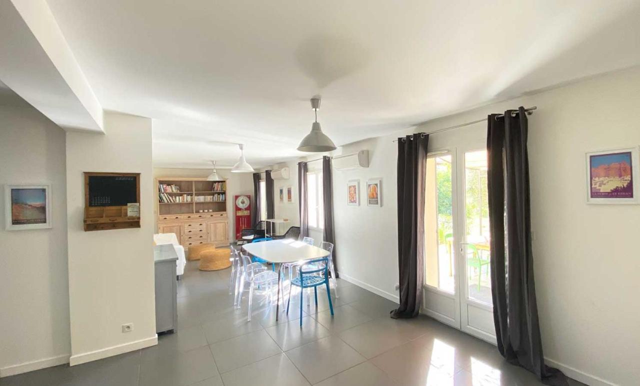 Villa Spacieuse Avec Terrasse Et Vue Mont Ventoux Entrechaux Exterior foto
