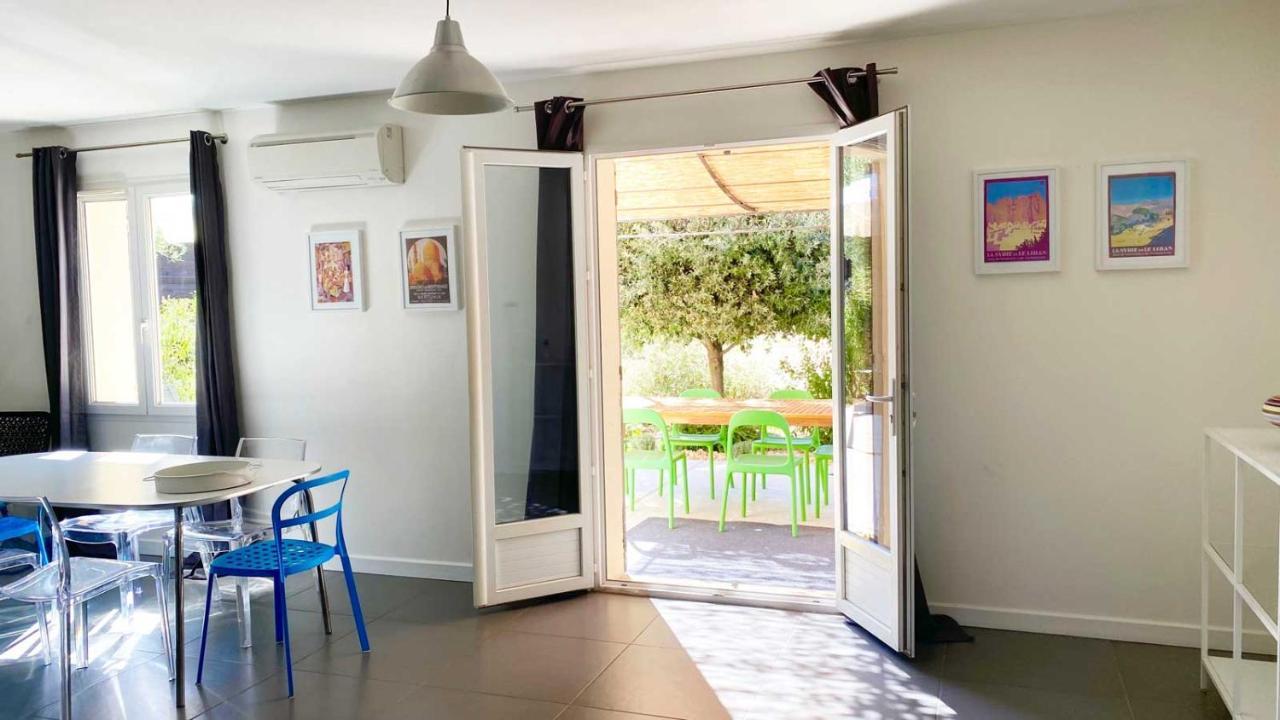 Villa Spacieuse Avec Terrasse Et Vue Mont Ventoux Entrechaux Exterior foto